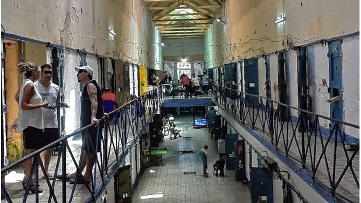 punaladas-carcel-coronda-presojpg