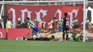Enzo Copetti, el testarudo del gol que inscribió su nombre en mayúsculas en la historia del clásico