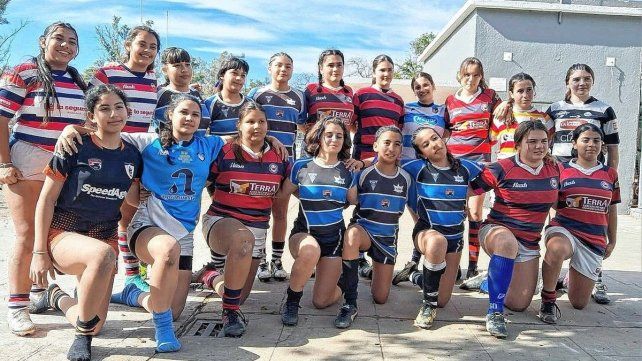 Juveniles y prejuveniles del rugby femenino de la región se dieron cita en Provincial.