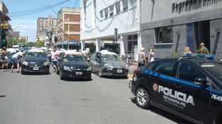 Taxistas se manifestaron por el brutal asalto a una colega
