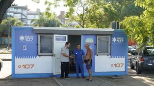 El puesto del Sistema Integrado de Emergencias Sanitarias (Sies), ubicado en Gallo y Costanera, recibe a quienes se lastiman o tienen accidentes en el río.