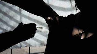 Estados Unidos pidió liberar las patentes de las vacunas contra el coronavirus