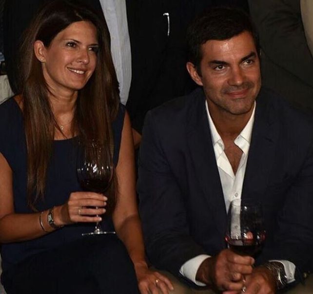 Isabel y Juan Manuel se muestran muy enamorados.