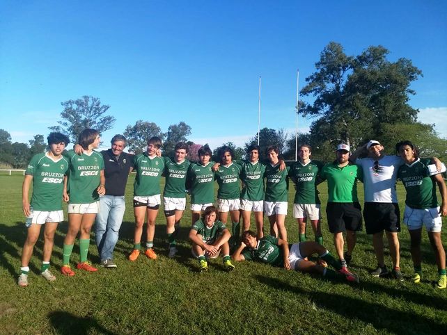 Invictos. El equipo paranaense se quedó con el título tras ganar todos los partidos que disputó.