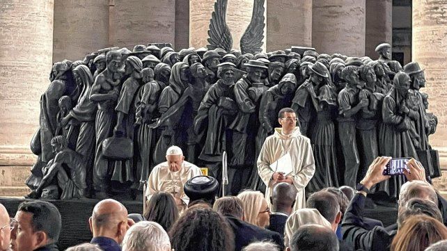 Oración. Al finalizar una de las sesiones del Sínodo