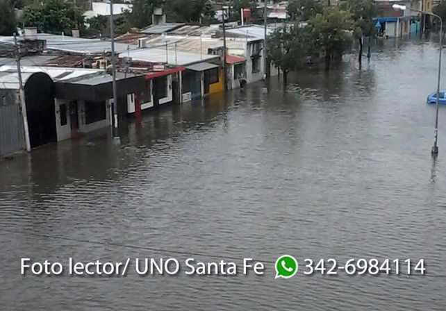 Vanina mandó fotos de cómo estaban las calles de barrio Centenario esta mañana.