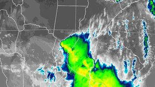 El SMN renovó el alerta naranja por tormentas y vientos para este jueves