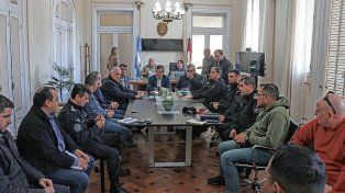Fernando Peverengo representó a la Municipalidad de Santa Fe en la reunión organizativa del Clásico.