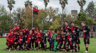 Newells solo pudo festejar en 4ª y en 7ª división ante Lanús en inferiores de AFA
