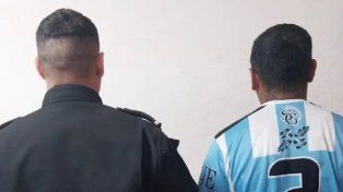 Escándalo: detuvieron a un futbolista en Santa Fe tras agredir al árbitro luego de ser expulsado