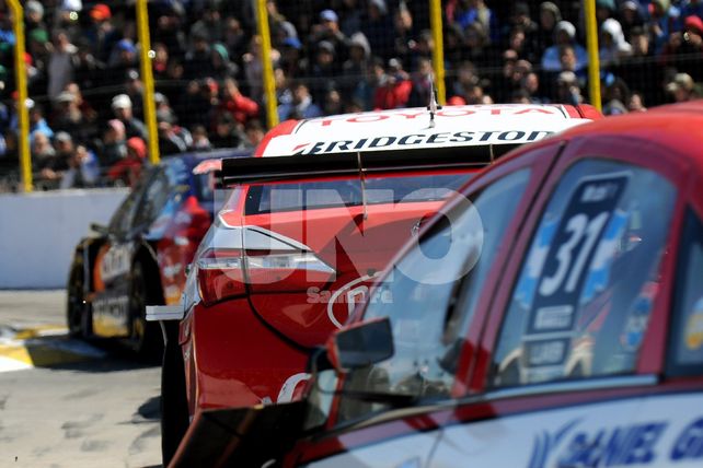 El Súper TC2000 comienza a rugir en las calles santafesinas