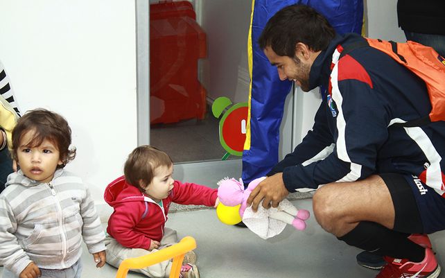Los chicos del Jardín Barranquitas Sur tuvieron su momento con Los Pumas