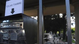 Cansados de robos pusieron portero eléctrico en el Cementerio