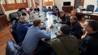 Paritaria municipal: los intendentes ofrecieron un incremento salarial del 7%