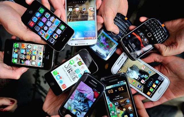 El teléfono móvil para conectarse a internet subió 6 puntos y ronda el 40% de las preferencias.