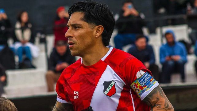 La dura sanción que recibió Enzo Pérez tras su expulsión en Deportivo Maipú