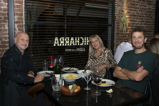 Mauricio Rossi, Marta Vázquez y camilo Rapp