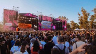 Festival Bandera 2026: YSY A, Dillom, La Vela Puerca y más de 30 artistas llegan a Rosario