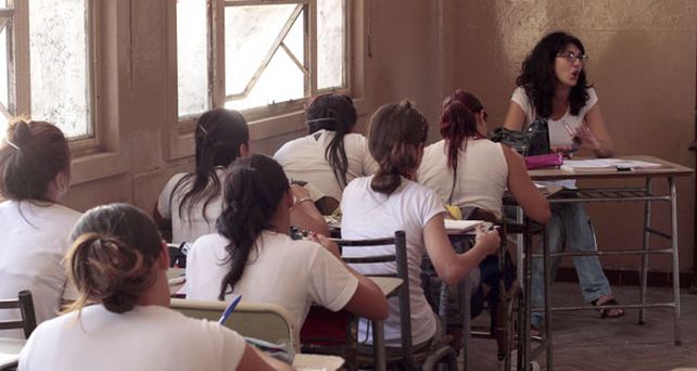 Los chicos santafesinos no tendrán más historia en primer a&ntilde;o del secundario