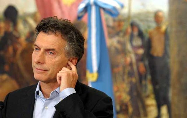 Con críticas a Macri, la oposición porteña celebró el traspaso del subte a la Ciudad