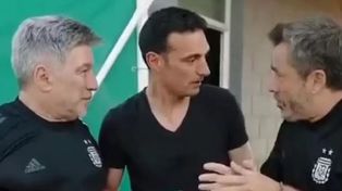 Lionel Scaloni, entre Pachu y Pablo, confirmó que estará en el homenaje a la Fiera Rodríguez.