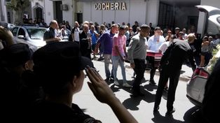 Dolor en el velorio de Joel Ruiz