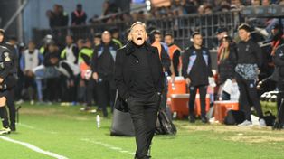 Miguel Russo vivió el partido en Córdoba ante Belgrano de manera particular.