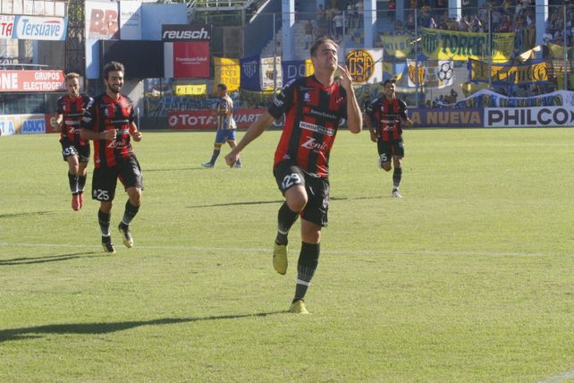 Patronato ganó por los penales en Rafaela