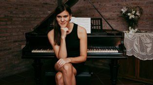 Mariana Pretto presenta su álbum debut Siempre florece