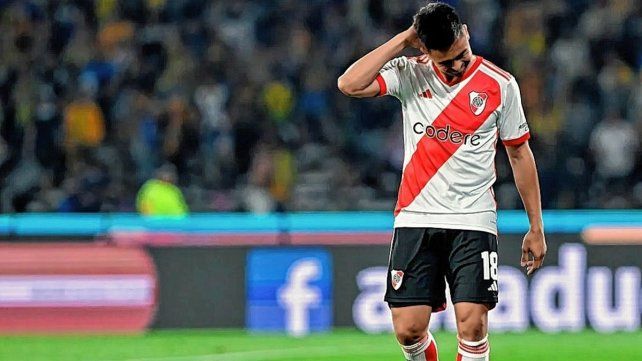 Pity Martínez se rompió los cruzados de la rodilla izquierda.