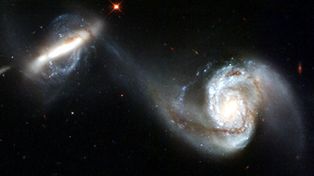 Astr&oacute;nomo del Vaticano dice que podemos tener hermanos extraterrestres