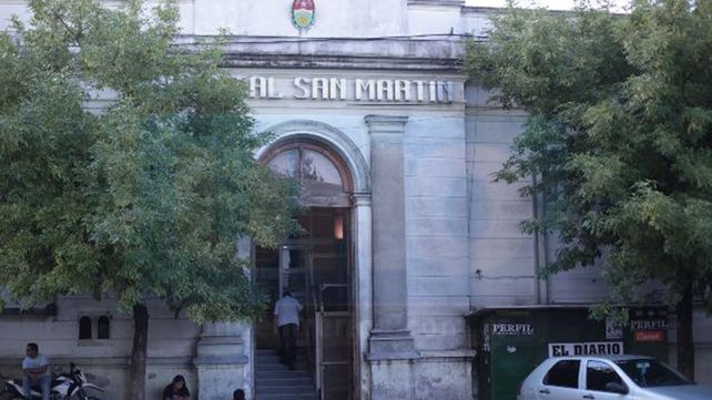 Propietario de una vivienda hirió gravemente a un policía: lo habría confundido con un ladrón