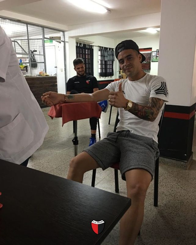 Colón vuelve a trabajar con la incertidumbre sobre la presencia de Brian Fernández