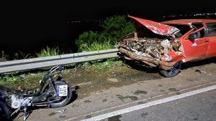 El conductor del vehículo quedó detenido tras el trágico accidente en la noche del viernes.