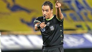 Fernando Rapallini, el árbitro de la visita de Unión a Tigre