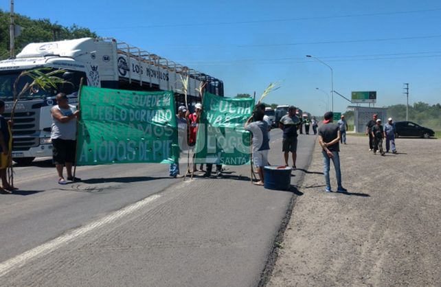 Por el veto a la expropiación del Ingenio Azucarero de Las Toscas, cortan la ruta 11