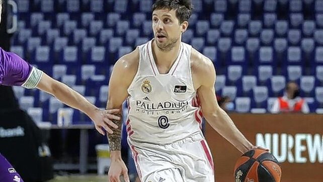 Básquet: gran labor de Laprovíttola en el líder Real Madrid
