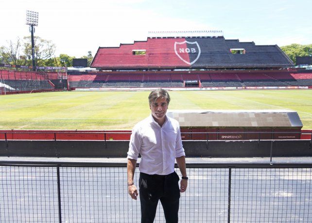 El DT de Newell’s. Javier Sanguinetti arrancará su ciclo en el Parque el 3 de enero en Bella Vista.