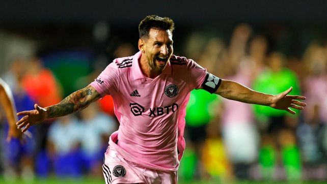 Lionel Messi suma 1.200 participaciones de gol en 1.057 partidos jugados en su carrera: convirtió 833 veces y asistió en 368 oportunidades.&nbsp;
