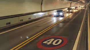 Reparan un conducto de agua potable en el Túnel Subfluvial