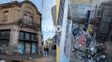 Advierten por el deterioro de una tradicional esquina de pleno centro santafesino: Es un aguantadero hecho y derecho