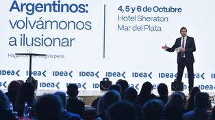 Santiago Mignone, presidente del Coloquio de Idea, durante la apertura del congreso.
