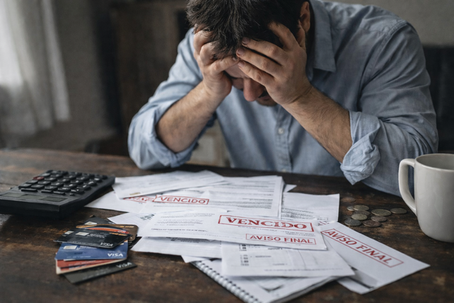 Cómo funcionará el plan para que empleados públicos cancelen deudas descontadas del sueldo