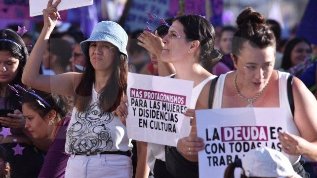 8M: miles de mujeres y disidencias marcharon en Paraná