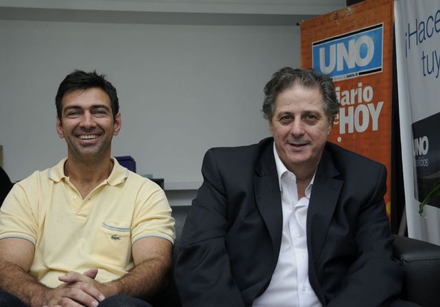 El doctor Collia junto al referente local del grupo Descartes Matías Dalla Fontana
