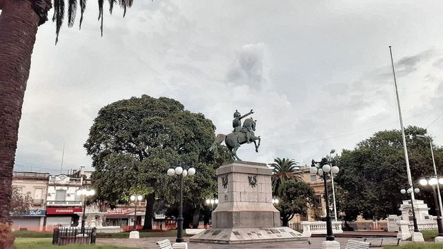 Emiten alerta por tormentas para un sector de Entre Ríos