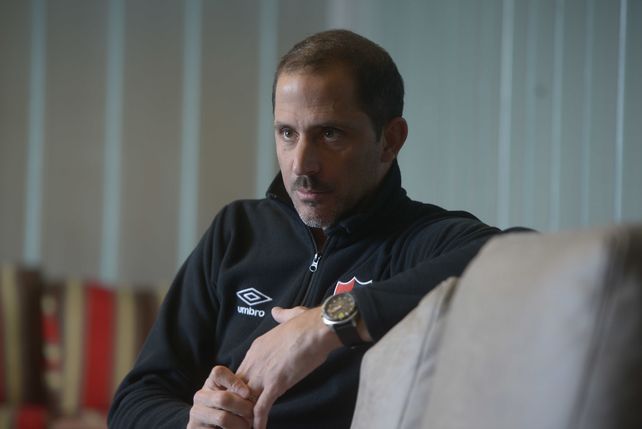 Peratta habl&oacute; a solas con Ovaci&oacute;n.