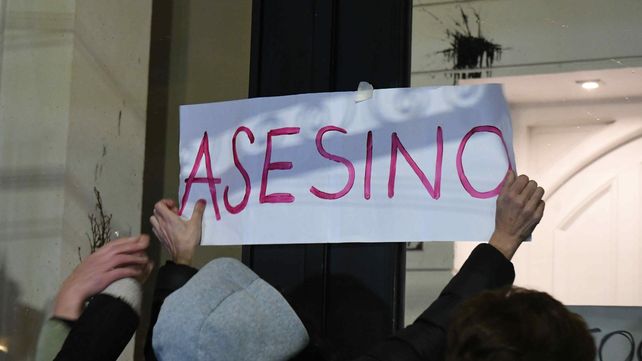 Varias figuras mediáticas participaron de la marcha contra Lotocki