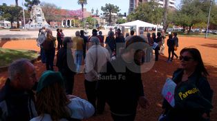 Firmas en la plaza San Martín