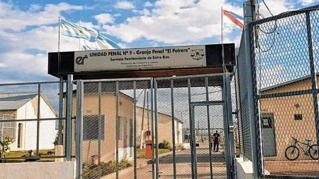 Huelga de hambre en la UP9: unos 130 internos reclaman por comida y colchones.
